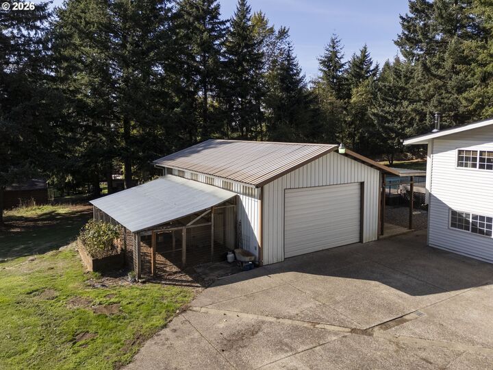 Property Photo: 17716 NE 232nd Ave WA 98606