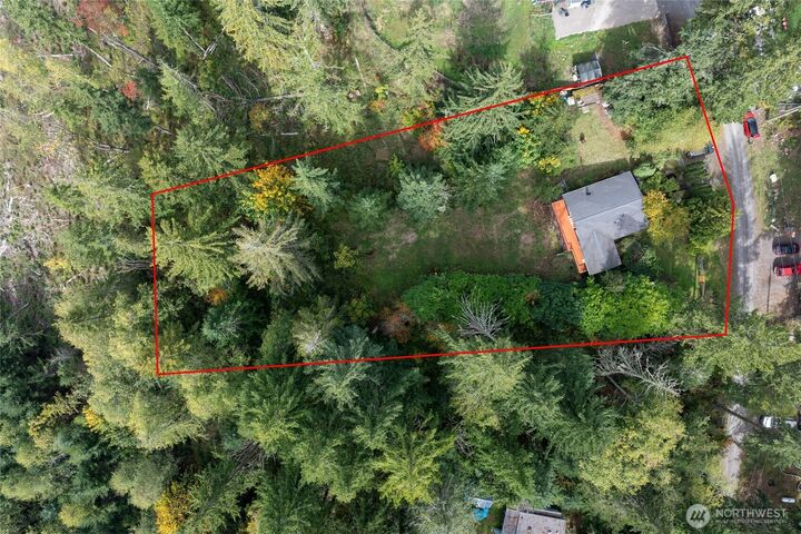 Property Photo: 49816 146th Avenue E WA 98328