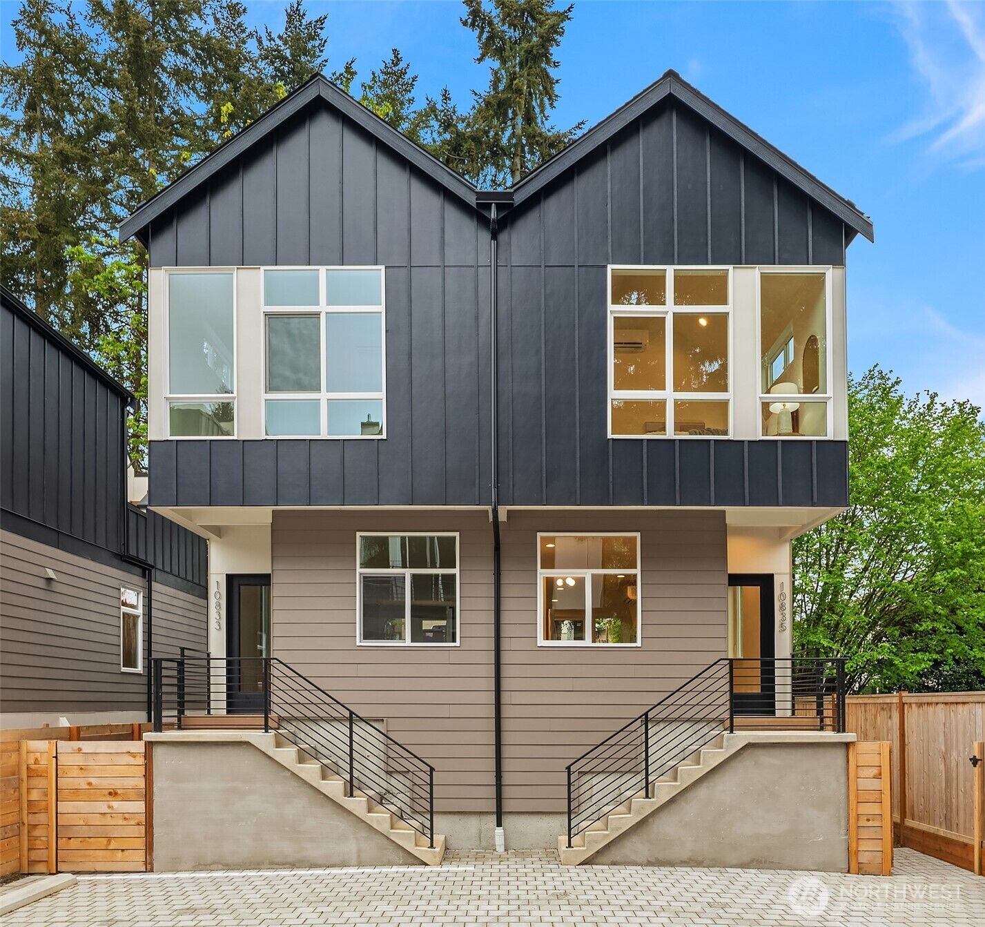 Property Photo: 10833 11th Avenue NE WA 98125