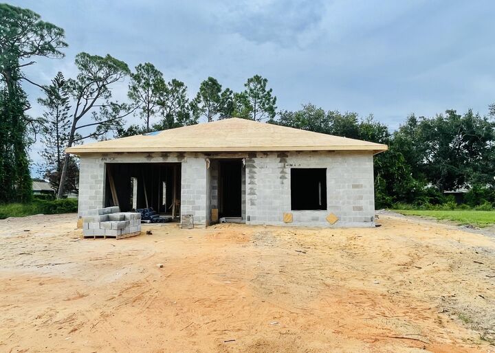 Property Photo: 3240 Bristol Street FL 33872