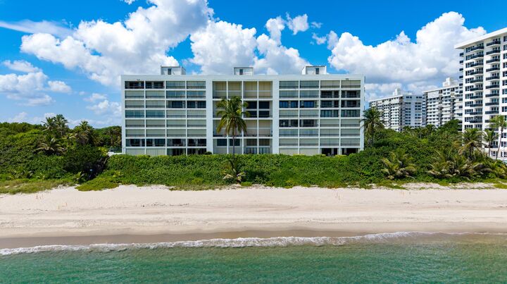 Property Photo:  2000 N Ocean Boulevard 103  FL 33431 