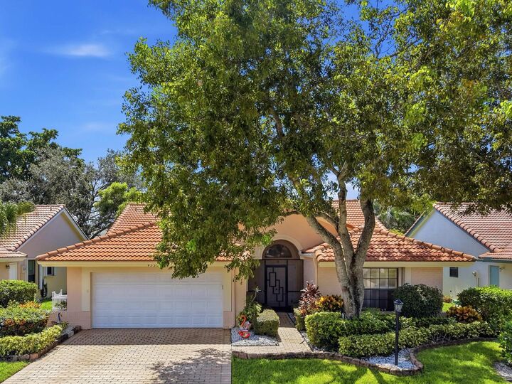 Property Photo: 4550 Ketch Court FL 33436