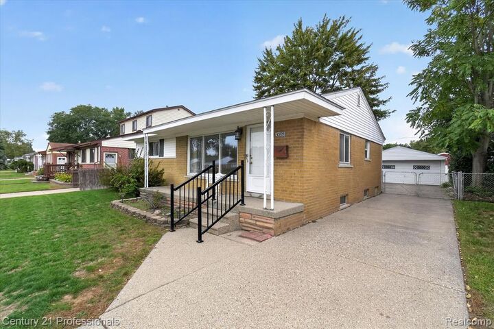 Property Photo: 30828 Fernwood Street MI 48186