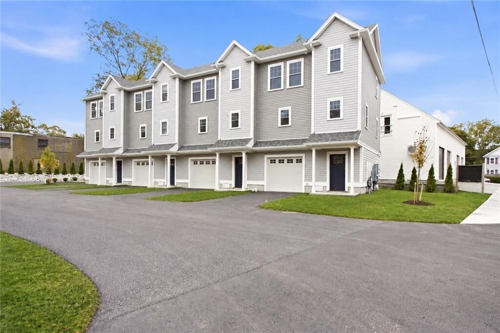 Property Photo:  89 Croade Street  RI 02885 