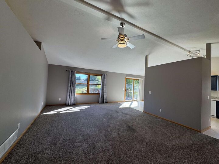 Property Photo:  2804 Autumn Lane  WI 53546 