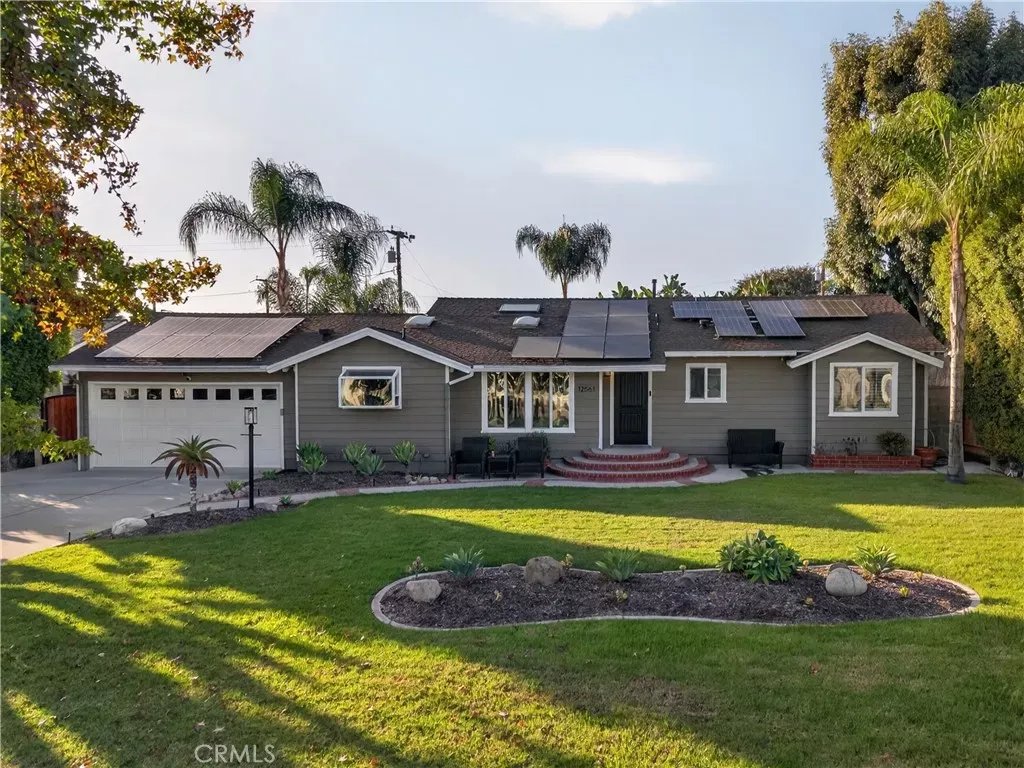 Property Photo:  12561 Kenwood Lane  CA 92780 