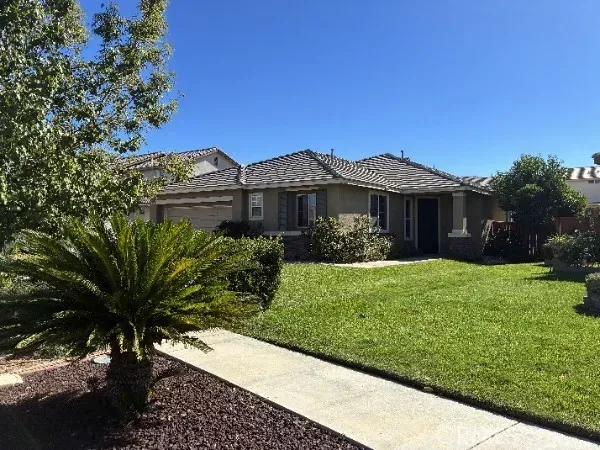 Property Photo:  13833 Grant Way  CA 92344 