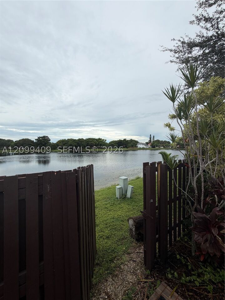 Property Photo: 4825 SW 152nd Ct E-29 FL 33185