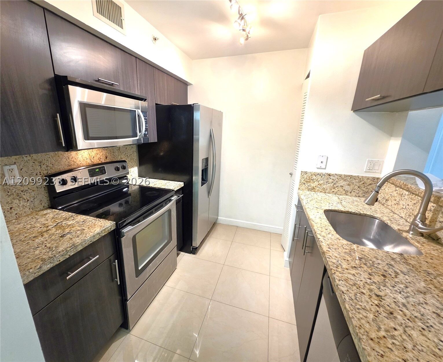 Property Photo: 2051 Renaissance Blvd 208 FL 33025