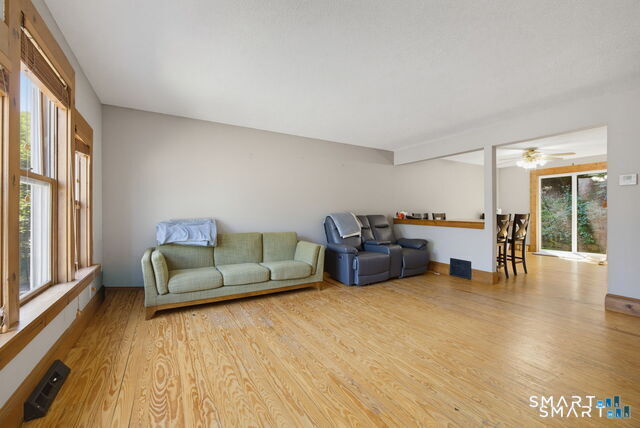 Property Photo:  399 Adams Street 6  CT 06042 