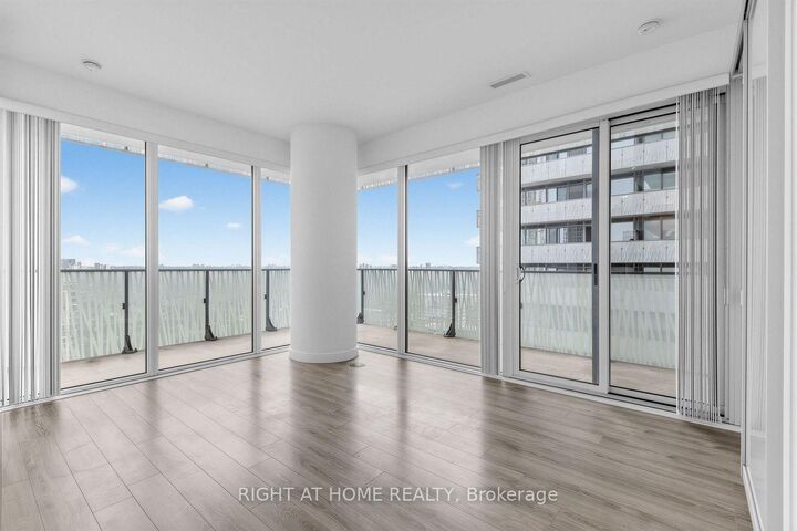Property Photo:  42 Charles Street E 3408  ON M4Y 0B7 