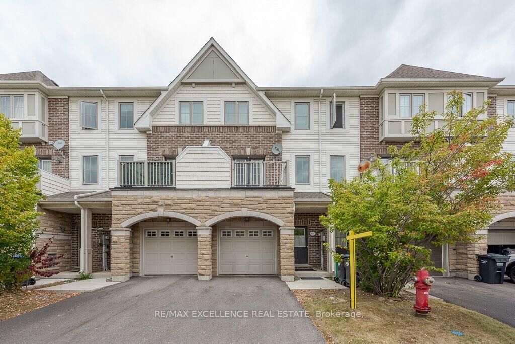 Property Photo:  110 Cedar Lake Crescent 84  ON L6Y 0R1 