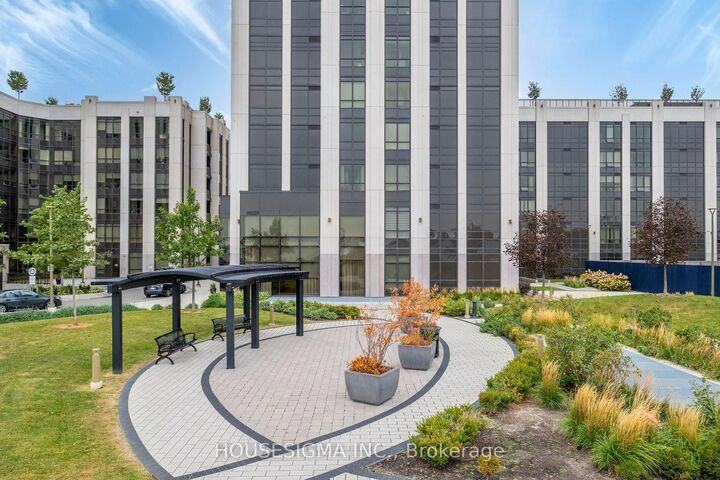 Property Photo:  9085 Jane Street 705  ON L4K 0L8 