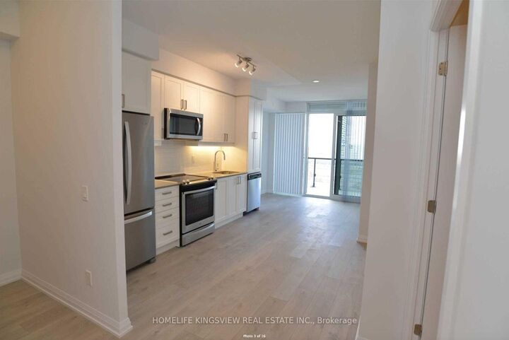 Property Photo:  7895 Jane Street 617  ON L4K 0K2 