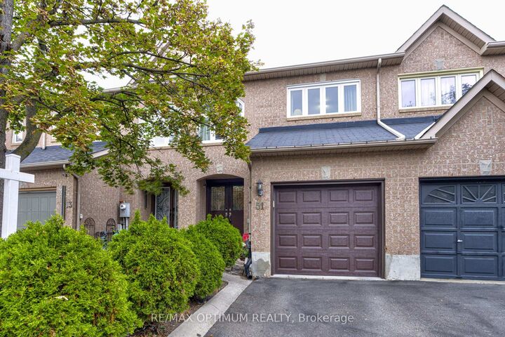 Property Photo:  51 Goldenlight Circle  ON L6X 4N6 