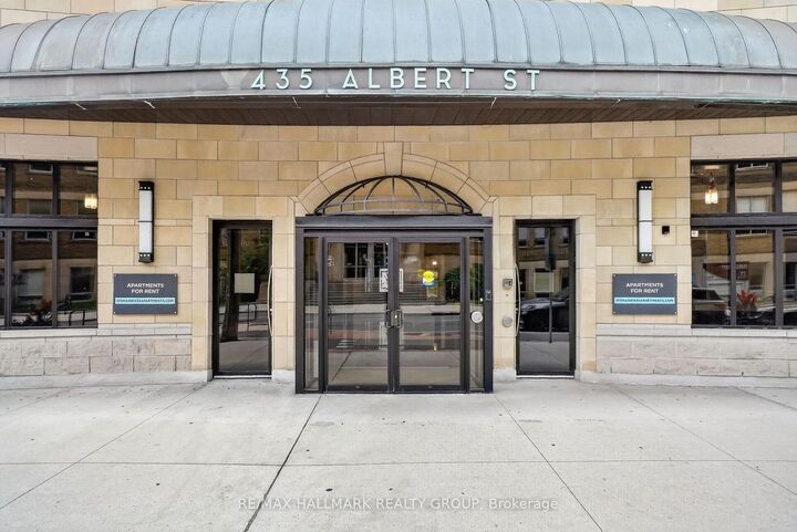 Property Photo:  435 Albert Street 210  ON K1R 7X4 
