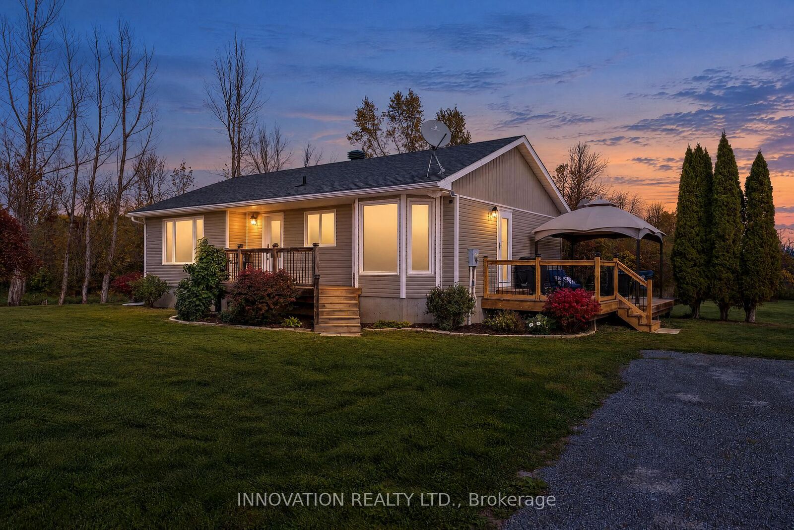 Property Photo: 1084 Stewartville Road ON K7S 3G8