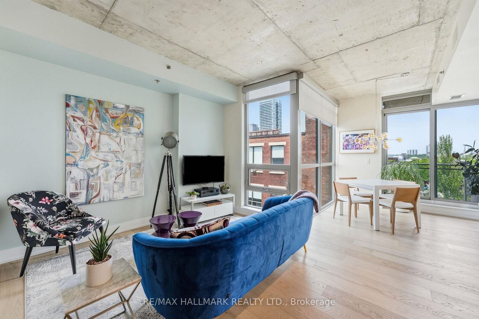Property Photo: 630 Queen Street E 602 ON M4M 1G3