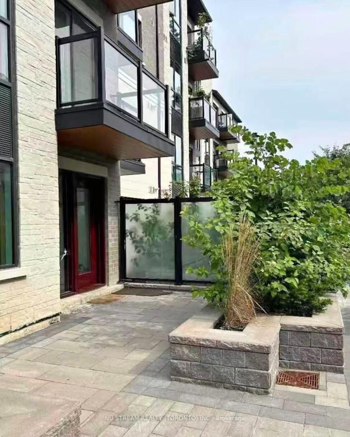 Property Photo:  200 Chester Le Boulevard D107  ON M1W 2M9 