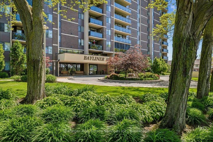 Property Photo:  301 Frances Avenue 709  ON L8E 3W6 