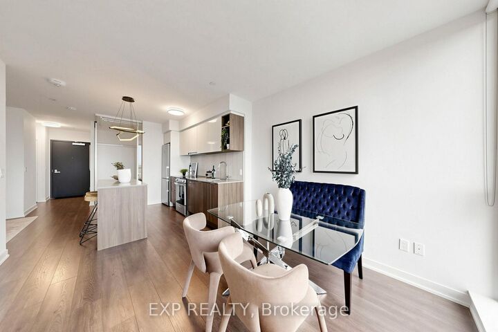 Property Photo:  31 Tippett Road 611  ON M3H 0C8 