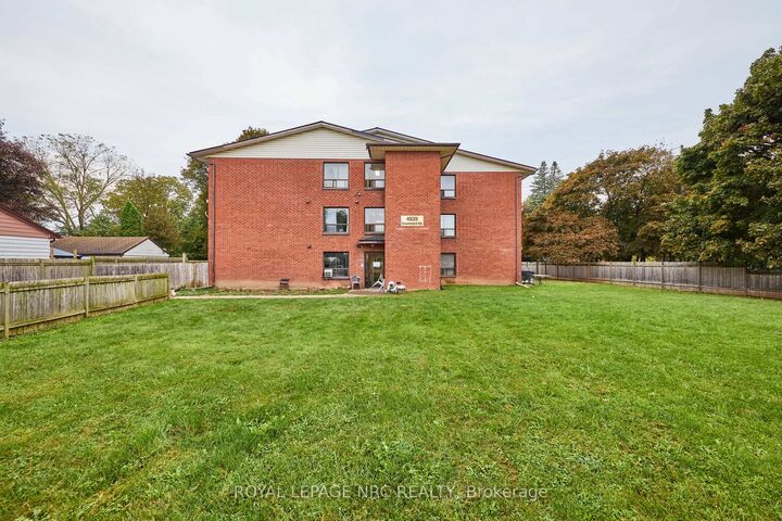Property Photo:  4839 Drummond Road 11  ON L2E 6E2 