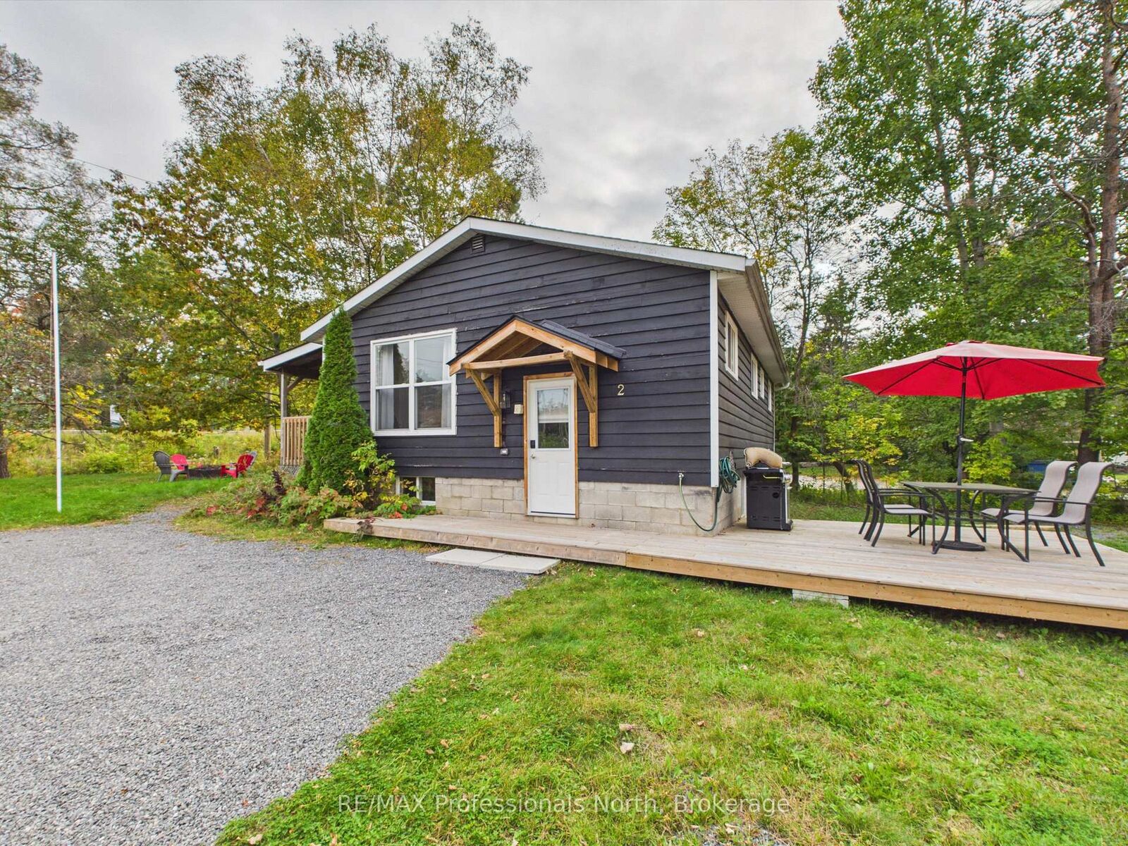 Property Photo:  2 Silver Street  ON P1H 1M1 