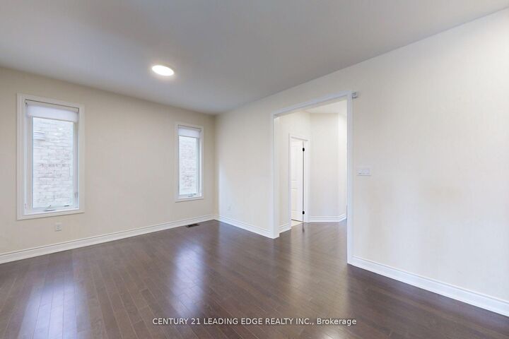 Property Photo:  49 Gallant Place  ON L4L 1A6 