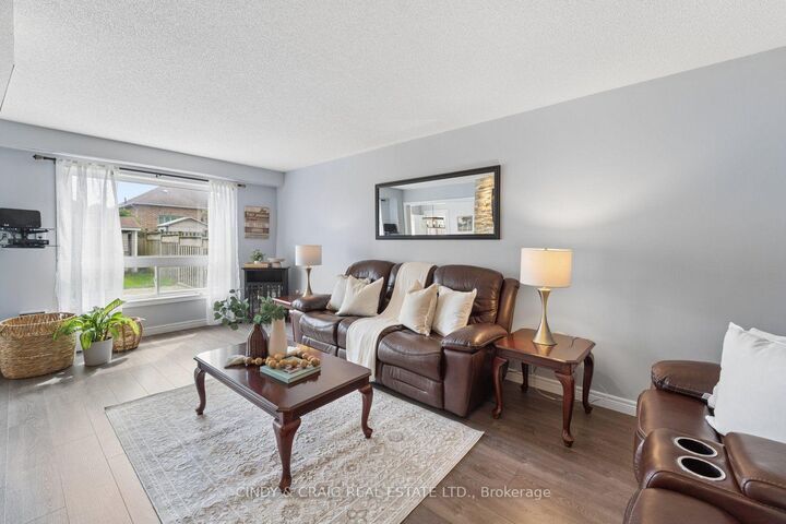 Property Photo:  208 Cornish Drive  ON L1E 3H4 