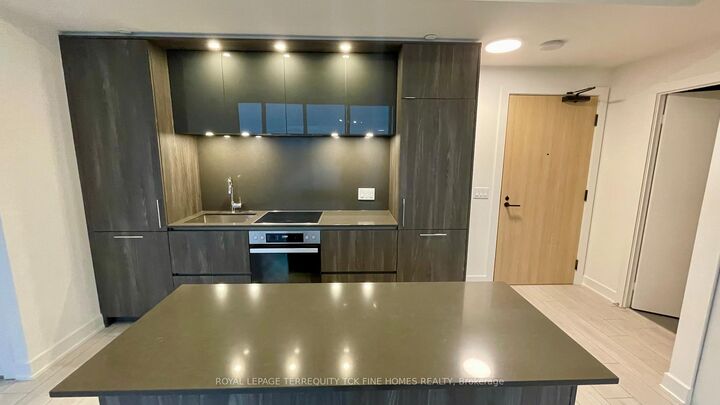 Property Photo:  35 Mercer Street 2509  ON M5V 1H2 