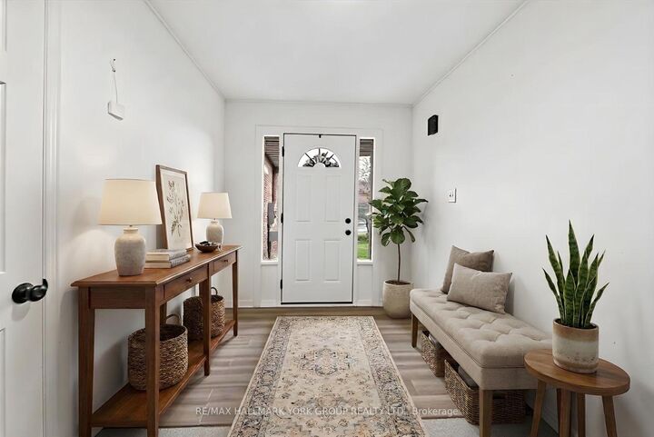 Property Photo:  41 Laurentian Lane  ON L3V 7N8 