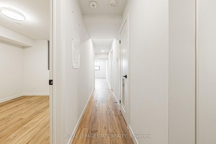 Property Photo:  555 Sanatorium Road 102  ON L9C 2B1 