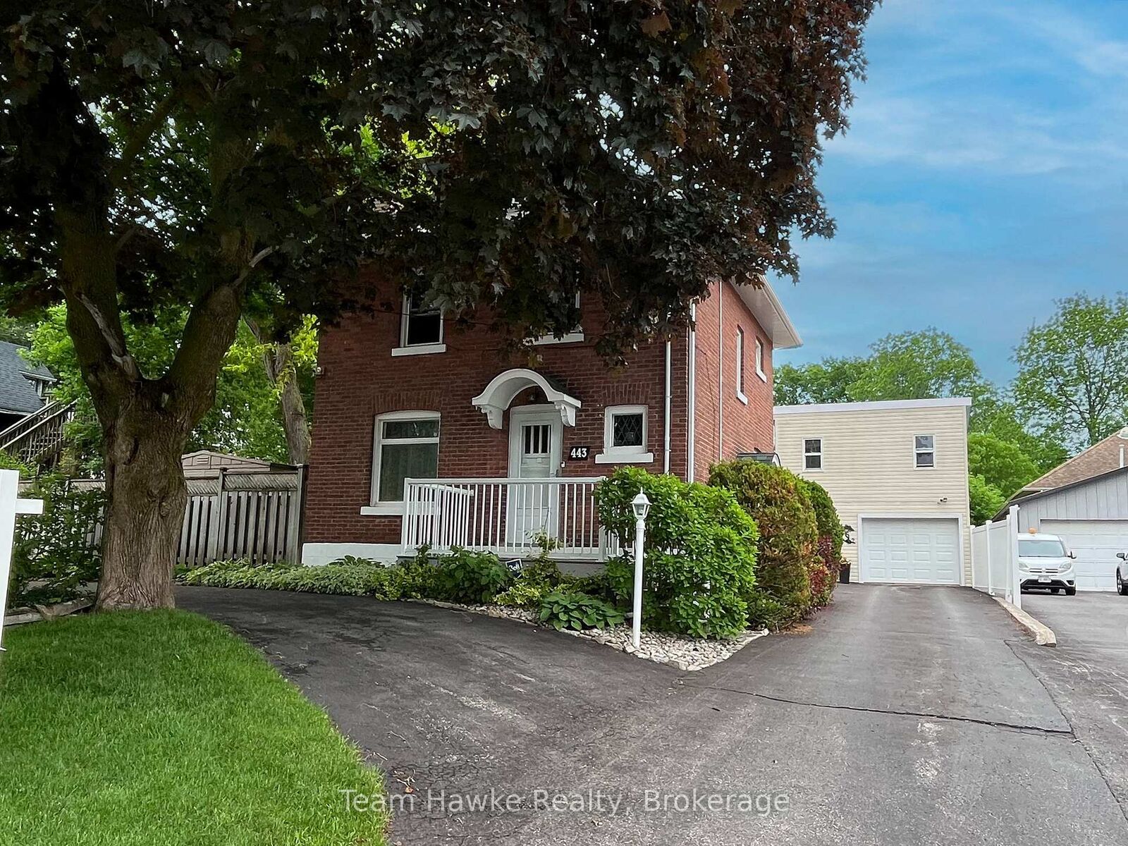 Property Photo:  443 Elizabeth Street  ON L4R 1Z7 