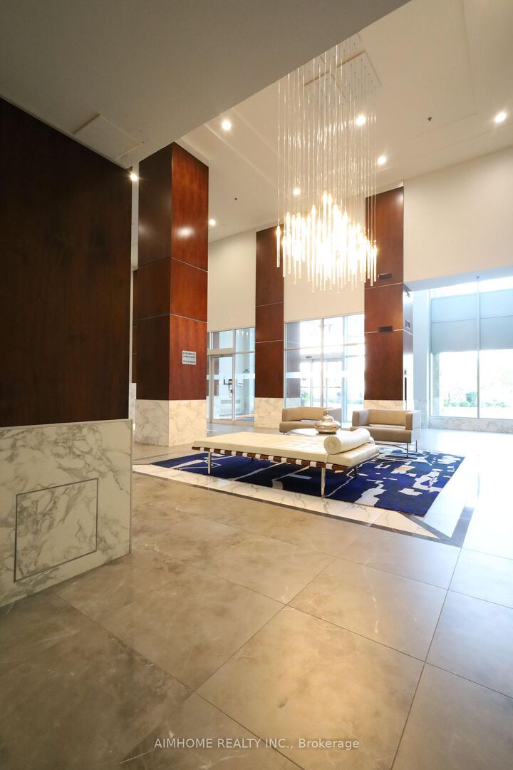 Property Photo:  17 Barberry Place 2107  ON M2K 3E2 