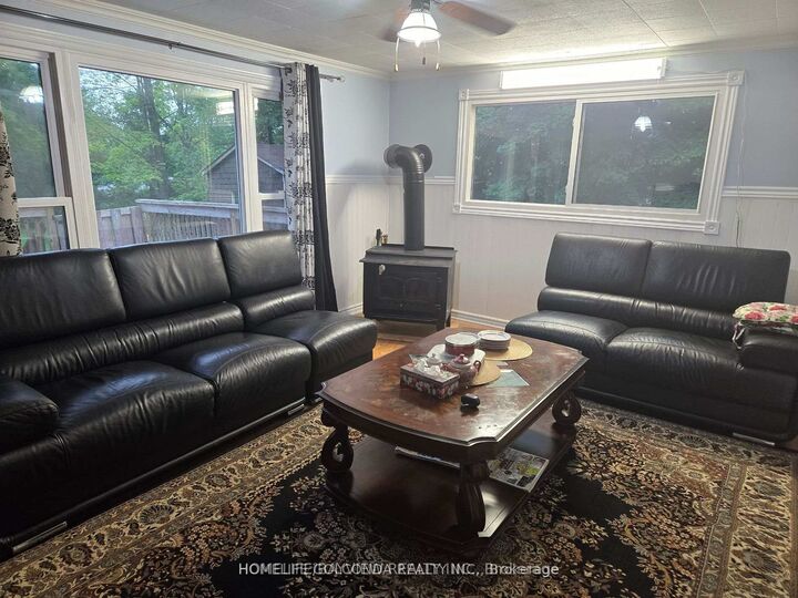Property Photo:  15 Poplar Crescent  ON L0L 1T0 