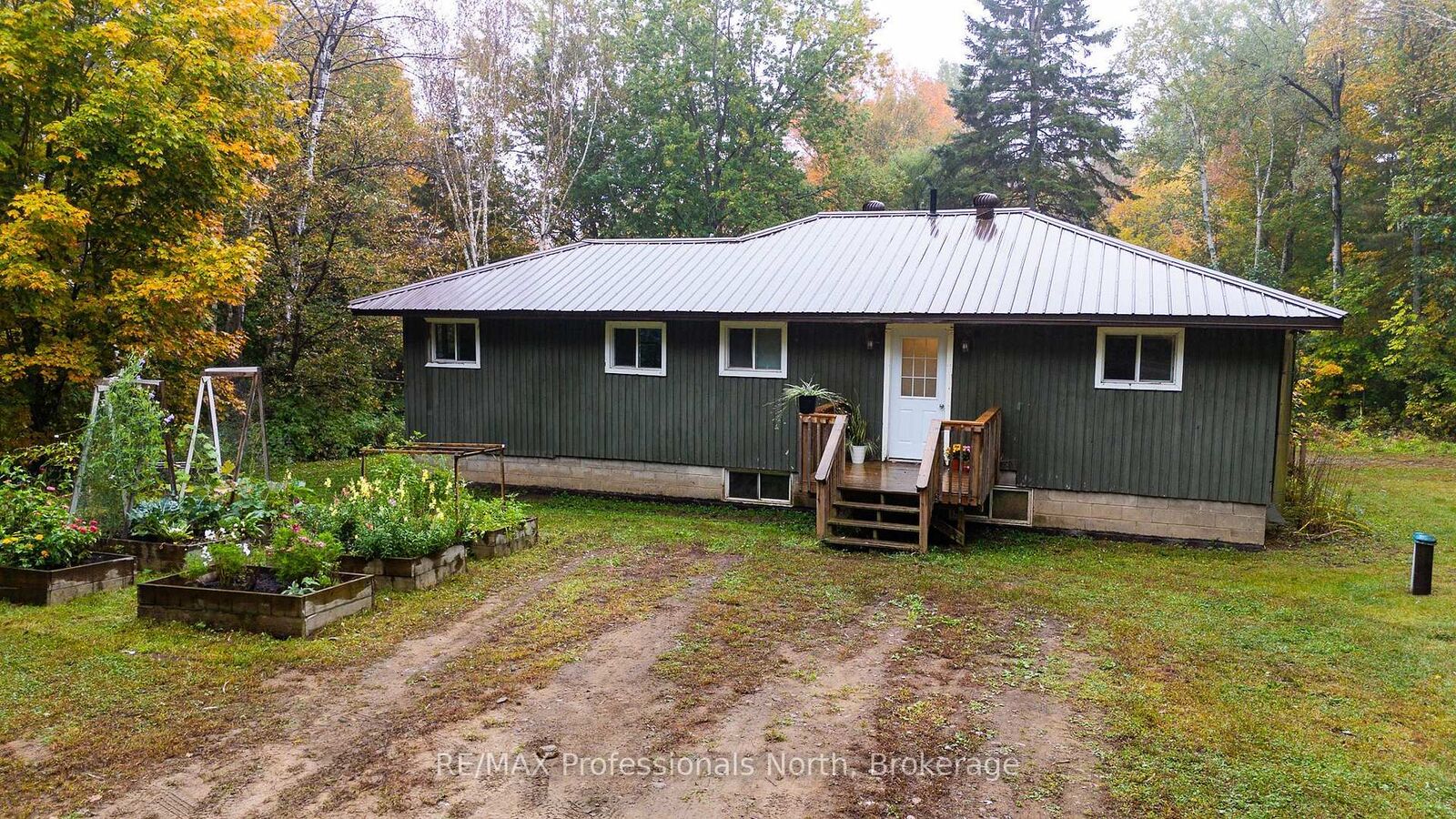Photo de la propriété: 1010 Mahaffy Court ON K0M 2K0