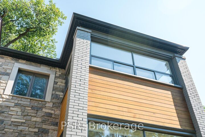 Property Photo:  109 Neville Park Boulevard Main  ON M4E 3P7 
