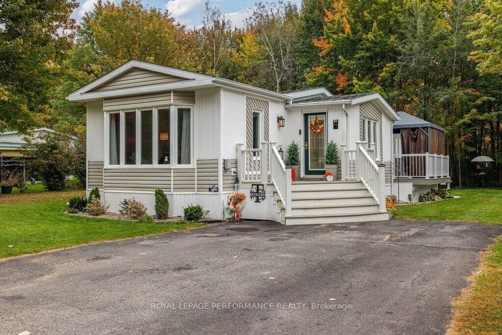 Property Photo:  6636 Vista Patrick Private  ON K4P 1C9 