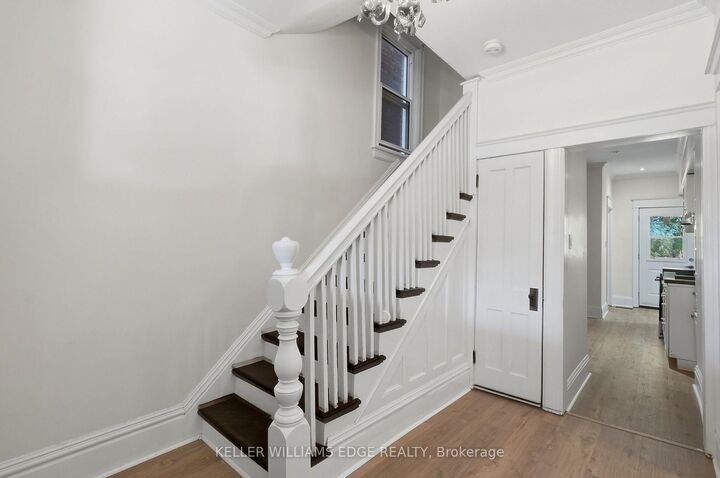 Photo de la propriété: 60 Stirton Street ON L8L 6E8