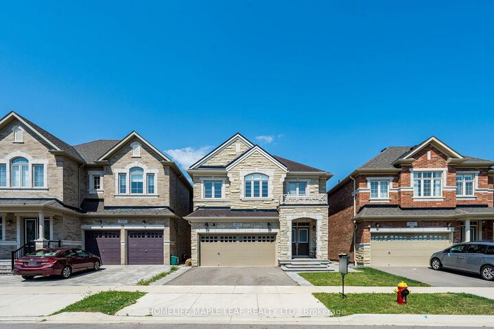 Property Photo:  4039 Eternity Way  ON L6H 3R4 