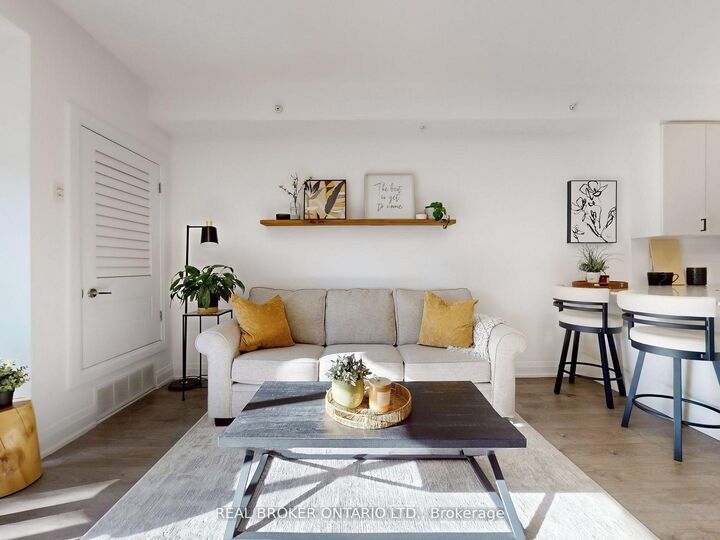 Photo de la propriété:  481 Rupert Avenue 122  ON L4A 1Y7 