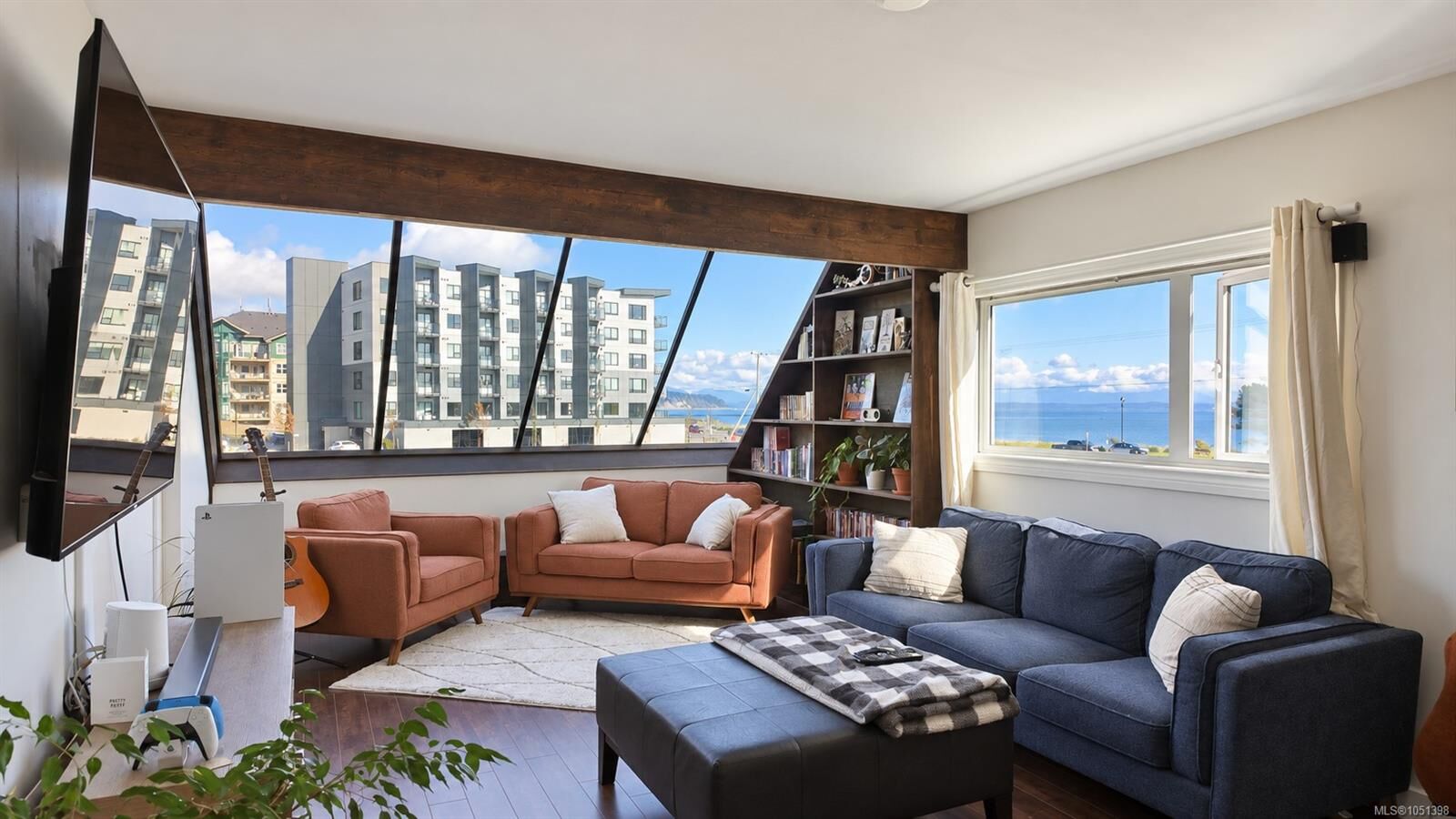 Property Photo:  2740 Island Hwy #205  BC V9W 1C7 
