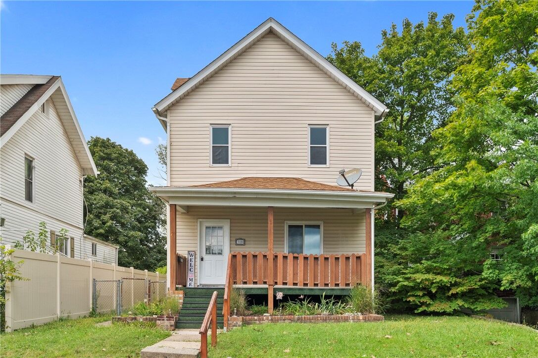 Property Photo: 709 Short St PA 15642