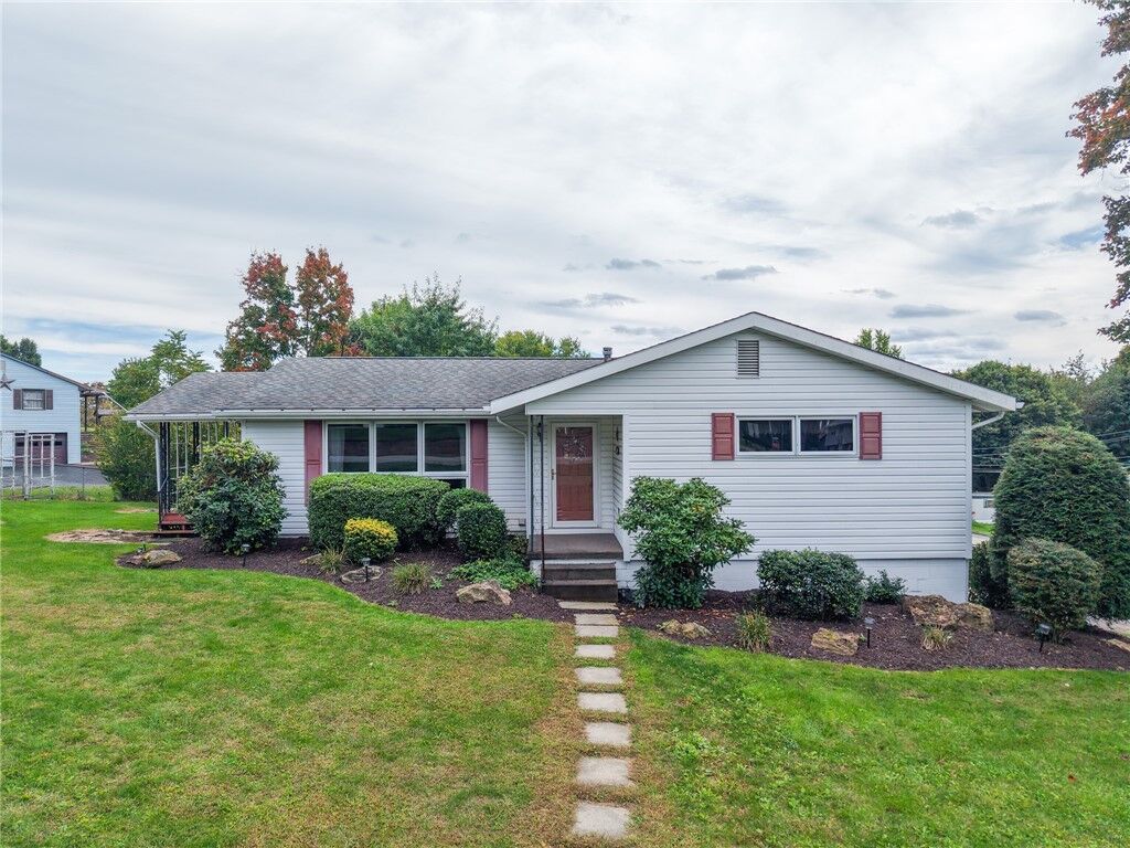 Property Photo:  1840 Water St  PA 15701 
