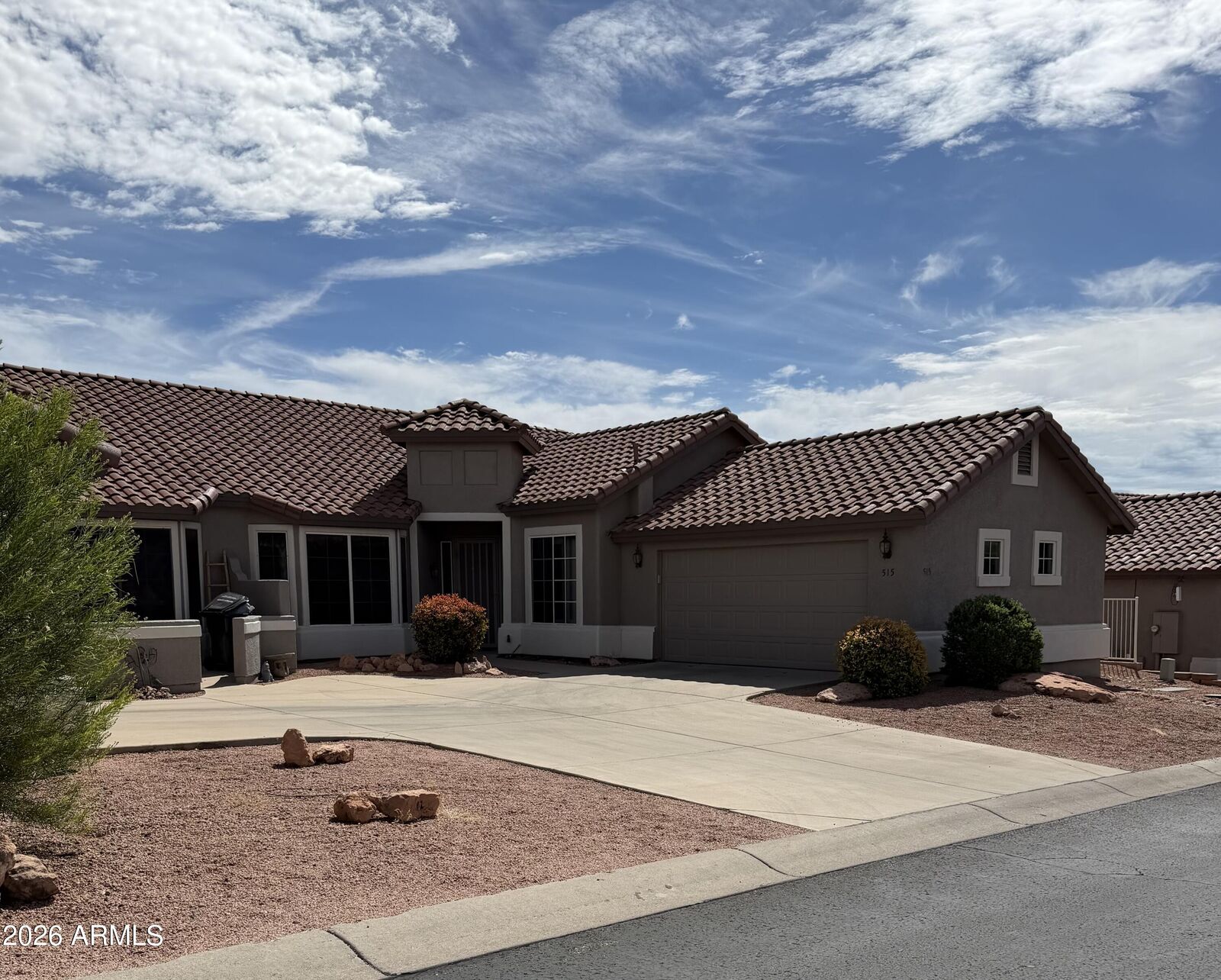 Property Photo:  515 S Valle Escondido --  AZ 86325 