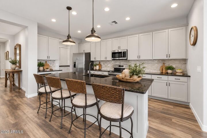 Property Photo: 3840 Gold Ridge Road AZ 85390