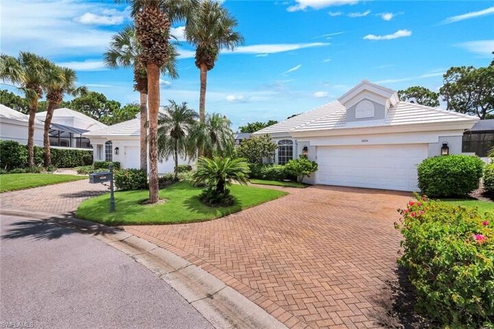 Property Photo:  15248 Devon Green Ln  FL 34110 