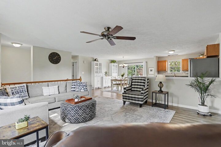 Property Photo:  3 Justabee Lane  PA 17019 