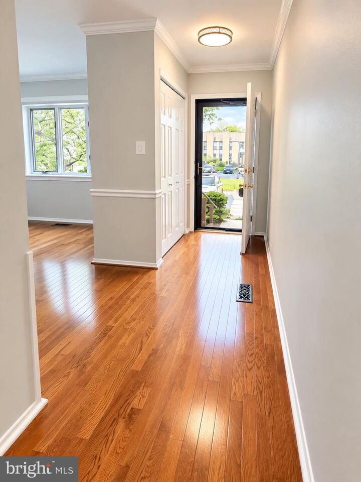 Property Photo: 110 Palace Court PA 18914