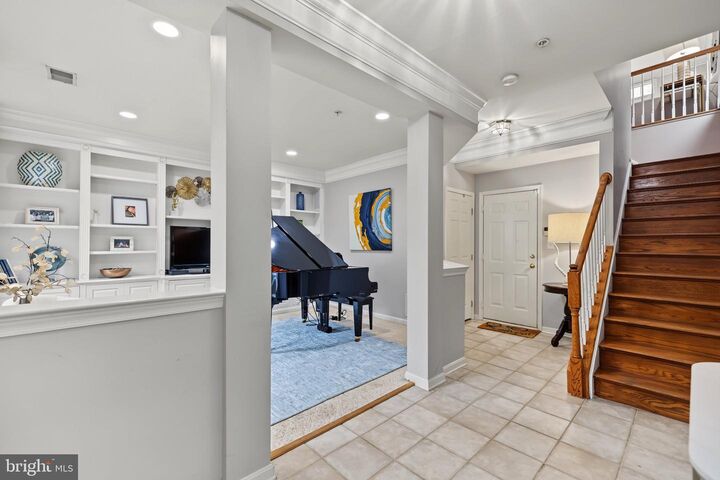 Property Photo:  325 Fucci Court  VA 22304 